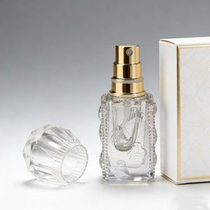 Vente en gros directe du fabricant : Flacons de parfum en cristal de 3 ml, vaporisateurs géométriques portables pour échantillons d'huiles essentielles - Product Image 4