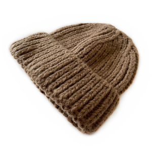 Gorro de Punto de Mezcla de Algodón para Otoño e Invierno, Diseño Minimalista y Elegante para Viajes de Negocios y Salidas Informales - Product Image 1