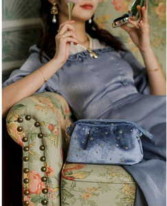 Túi đựng mỹ phẩm nhỏ xinh sang trọng bằng nhung, khóa kéo hình sao, dành cho nữ, du lịch, có thể tùy chỉnh in logo - Product Image 2