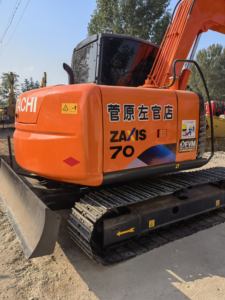 Mini-excavatrices d'occasion parfaites Hitachi ZX 70 / ZX50u, poids opérationnel de 7 tonnes, à vendre en stock - Product Image 5