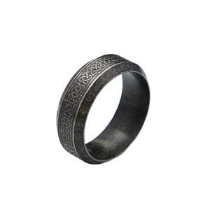 Anillo de Hombre de Acero Inoxidable con Diseño de Nudo Rúnico, Estilo Vintage, Marca Yunnique, Hecho en Dongguan - Product Image 5