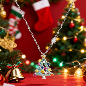 Collana con Ciondolo a Stella per Albero di Natale da Donna, Gioiello Colorato alla Moda per le Feste, Idea Regalo - Product Image 2