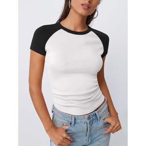 Trendy 2025 Queen Womens Cute Slim Outfits Summer Crop Top Cuello redondo acanalado Manga corta Cute Raglan Sleeve Top Camisetas sin mangas para mujer - Product Image 2