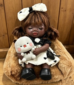 ตุ๊กตาบีบสีดำน่ารักแต่ดูตลก ของเล่นบีบคลายเครียด ลูกบอลบีบสควิชชี่ ของเล่นเด็ก ของเล่นบรรเทาความเครียด - Product Image 2