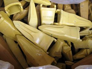 Pelle de terrassement pièces PC60 seau dents points conseils couronne 20X-<span class=keywords><strong>70</strong></span>-14160 20X-<span class=keywords><strong>70</strong></span>-14160RC 20X-<span class=keywords><strong>70</strong></span>-14151 201-<span class=keywords><strong>70</strong></span>-74171/ 74172 - Product Image 2