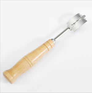 Lame per Pane Artigianale in Metallo Premium con Manico in Legno - Ordine Minimo 2 Pezzi - Product Image 1