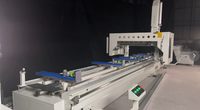 Centre d'usinage CNC OUWO pour profilés en aluminium, cadres de fenêtres et de portes, perçage, fraisage, chanfreinage avec rotation d'axe A à 180 degrés