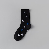 Chaussettes en Spandex sportives de haute qualité respirantes douces Design personnalisé pour un usage quotidien Cyclisme Taille jeunesse disponible pour l'été hiver