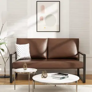 USA Sofa kulit imitasi dengan 2 bantal, Sofa ruang tamu, Sofa mewah dengan 2 Bantal bingkai logam, aksesori ruang santai bahan kulit imitasi
