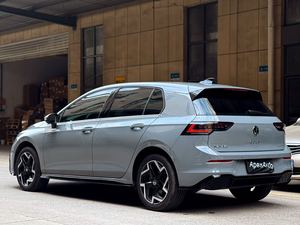 2025 pour Volkswagen <span class=keywords><strong>Golf</strong></span> r-line 300TSI 1.5T Turbo moteur IQ écran lumière boîte de vitesses automatique R18 jante <span class=keywords><strong>concessionnaire</strong></span> officiel salle d'exposition - Product Image 5