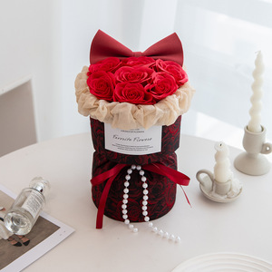 LUYI Bouquet de fleurs artificielles exquises en forme de nœud de dessin animé, fleurs préservées, cadeau d'anniversaire, Saint-Valentin, vente en gros - Product Image 6