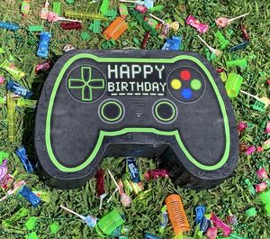 Paquete <span class=keywords><strong>de</strong></span> Piñatas con Forma <span class=keywords><strong>de</strong></span> Control <span class=keywords><strong>de</strong></span> Videojuegos Personalizadas con Antifaz y Bate para Niños, Decoración para Fiestas <span class=keywords><strong>de</strong></span> <span class=keywords><strong>Cumpleaños</strong></span> - Product Image 5
