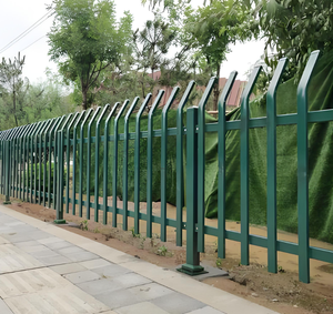 Valla de Acero Tipo Palisada Galvanizada en Caliente + Púas Curvadas con Recubrimiento en Polvo Anti-Corte y Anti-Escalada para Infraestructuras Críticas - Product Image 5