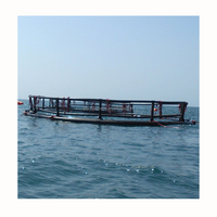 Cages de mariculture pour élevage de poissons