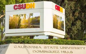 Écran vidéo publicitaire commercial imperméable P4 pour extérieur, montage mural fixe, écran LED transparent à grille - Product Image 3