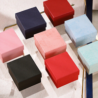 Boîte de rangement pour montres en carton rigide avec logo personnalisé en relief, avec couvercle et base, matériau de haute qualité pour cadeaux