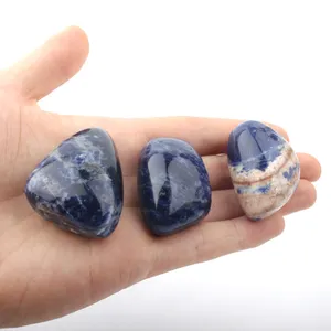 Natural gemstone blue gravel tumbled stone healing stones Sodalite palm Stone for sale