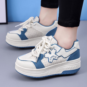 Chaussures à roulettes pour enfants, en mesh, avec roues lumineuses, baskets de sport pour enfants - Product Image 1