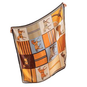 Zifeng OEM nouvelles femmes élégantes Style coréen en trois dimensions lettre imprimé Vintage Satin soie châle - Product Image 5