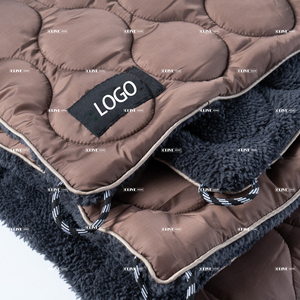 Couverture d'extérieur personnalisée en polaire nylon épaisse, avec doublure Sherpa, imperméable, pour le <span class=keywords><strong>camping</strong></span> en hiver, avec logo - Product Image 2