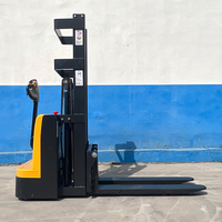 Nouvelle Arrivée Transpalette Électrique Autoportée 2 Tonnes Certifiée CE Batterie Plomb-Acide Prête à l'Expédition Stock Disponible pour Restaurants