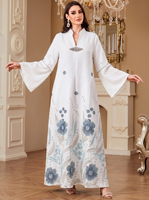 Robe longue musulmane élégante à col montant, imprimé floral, en polyester, avec broche métallique et poignets à revers, manches longues, coupe modeste