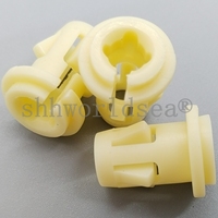 100 pièces/sac Clip en plastique pour GM 11570830