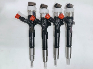 หัวฉีดน้ำมันเชื้อเพลิง 23670-30190 23670-30196 295050-0100 สำหรับเครื่องยนต์ดีเซลโตโยต้า - Product Image 1