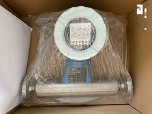 Débitmètre massique Coriolis Endress Hauser Promass Proline83F en acier inoxydable - Product Image 6