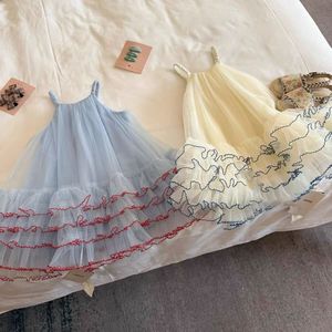 Abito <span class=keywords><strong>da</strong></span> Principessa in Morbida Rete per Bambine - <span class=keywords><strong>Vestito</strong></span> Estivo Senza Maniche con Spalline e Gonna a Strati Stile Coreano - Product Image 2