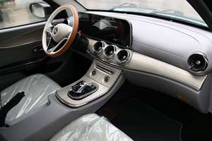 Asiento de Puerta para Vehículo Eléctrico YOT50, Gran Venta, para Mini Vehículos Eléctricos con Volante a la Izquierda/Derecha (Autonomía de 101-200 km, Motor de 50kW) para Vehículos de Nueva Energía - Product Image 5