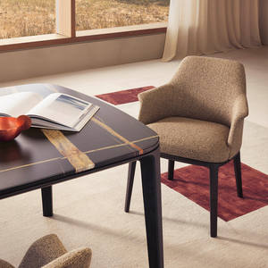 طاولة طعام إيطالية فاخرة بسيطة من الخشب الصلب الصديق للبيئة، مصنوعة يدويًا، متينة ومستقرة، بسطح رخامي مستطيل، تصميم عصري لغرفة المعيشة - Product Image 4