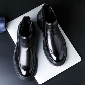 Bottes Chelsea pour hommes en cuir de vachette pleine fleur, semelle en caoutchouc, talon moyen, isolantes et chaudes, style britannique, bottes de travail pour l'automne et l'hiver - Product Image 3