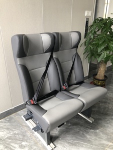 ชุดแต่งภายในรถตู้ YLD Alphard รุ่น Prize 9 ที่นั่ง พร้อมฉากกั้นเบาะหลังหุ้มหนัง ปี 2015-2021 - Product Image 1