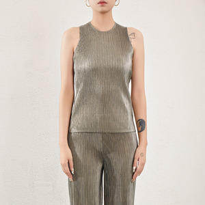 Miyake Pleated Metallic <strong>Shimmer</strong> Polyester Round Neck Sleeveless <strong>Top</strong> for Women - Casual Pleated Tank - Product Image 6
