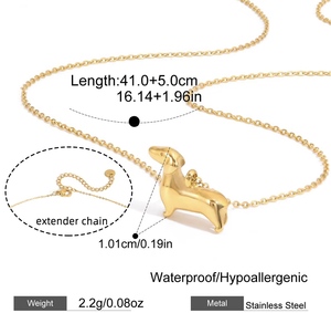 Collar de Acero Inoxidable Estilo Dulce con Colgante de Perro Salchicha y Diamantes, Cadena de Bambú para Mujer, Oro de 18K - Product Image 6