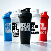 Bouteille shaker de sport personnalisée en plastique sans BPA pour protéines, avec couvercle et boule mélangeuse, vente en gros