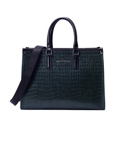 Sac à bandoulière tendance en similicuir pour femme, design moderne, intérieur spacieux, sac à main élégant pour le shopping, les voyages et le bureau - Product Image 1