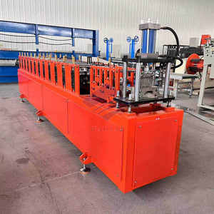 Machine de production de lames de volets roulants à grande vitesse pour la fabrication de portes enroulables - Product Image 1