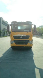 Venta directa de fábrica, vehículo de rescate con barandilla de protección de fondo plano automático H4*2, buen precio, vehículo de rescate diésel Euro6 con barandilla de protección - Product Image 5