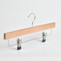 Lot de 2 cintres en bois à prix abordable pour pantalons et jupes avec pinces, à un seul niveau, pour armoire et salon