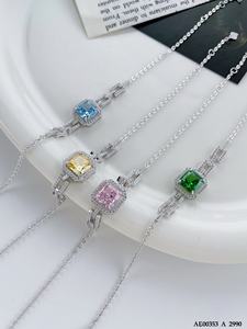 Brazaletes distintivos de joyería OEM de alta calidad para expresión personal Accesorios de moda para bodas y regalos - Product Image 3