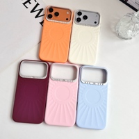 Coque en silicone liquide motif tournesol avec aimant puissant pour iPhone 16 17 18 Pro Max, compatible charge sans fil, antichoc, avec paillettes et diamants