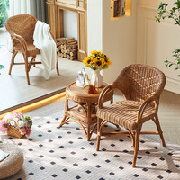 Meubles de salon modernes de style français de Foshan, table et chaises de salle à manger rondes en rotin tissé pour la cuisine, le restaurant et la maison