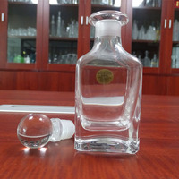 Flacon en verre de bouteille de parfum de diffuseur carré de 150ml avec le liège