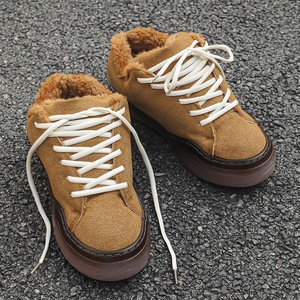 รองเท้าสตรีทซับในกำมะหยี่หรูหรารองเท้าลำลองน้ำหนักเบาเพิ่มสูงเข้าได้ทุกวัน - Product Image 1