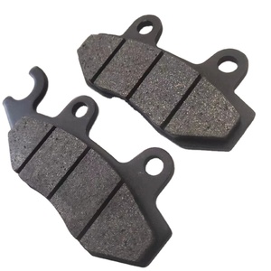 Vente directe de plaquettes de frein à <span class=keywords><strong>disque</strong></span> de moto universelles 50cc 125cc 150cc scooter dirt bike <span class=keywords><strong>bloc</strong></span> de sabot de frein hydraulique - Product Image 3
