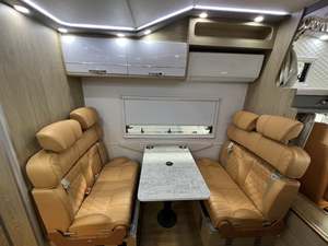 China autocaravanas 6 <span class=keywords><strong>plazas</strong></span> <span class=keywords><strong>dos</strong></span> camas caja de cambios automática remolque de viaje - Product Image 6