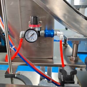 Línea automática de envasado de aerosoles, máquina taponadora de una pieza, equipo neumático completo, tapa automática segura y prensa - Product Image 5