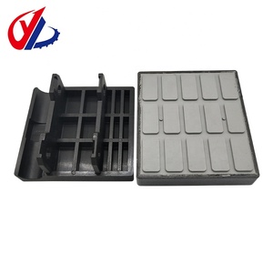 Piezas de maquinaria de carpintería transportador bloques de goma almohadilla de cadena para máquina de bandas Edgebander <span class=keywords><strong>eEdge</strong></span> automática - Product Image 1